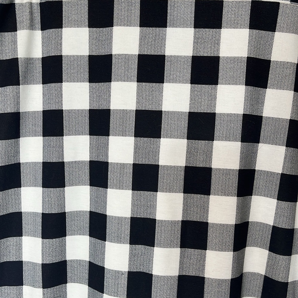Torrid Plaid Pointe Midi Skirt, Black/White Checkered Print, size 1x - Picture 5 of 7